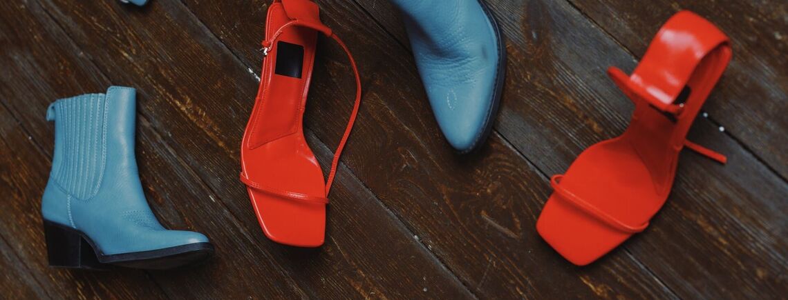 Styliści pokazali buty, które będą istotne wiosną 2024 roku (zdjęcie)