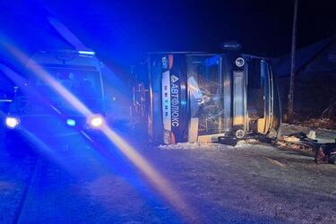 In Poland, a bus with Ukrainians overturned in the city of Golemba