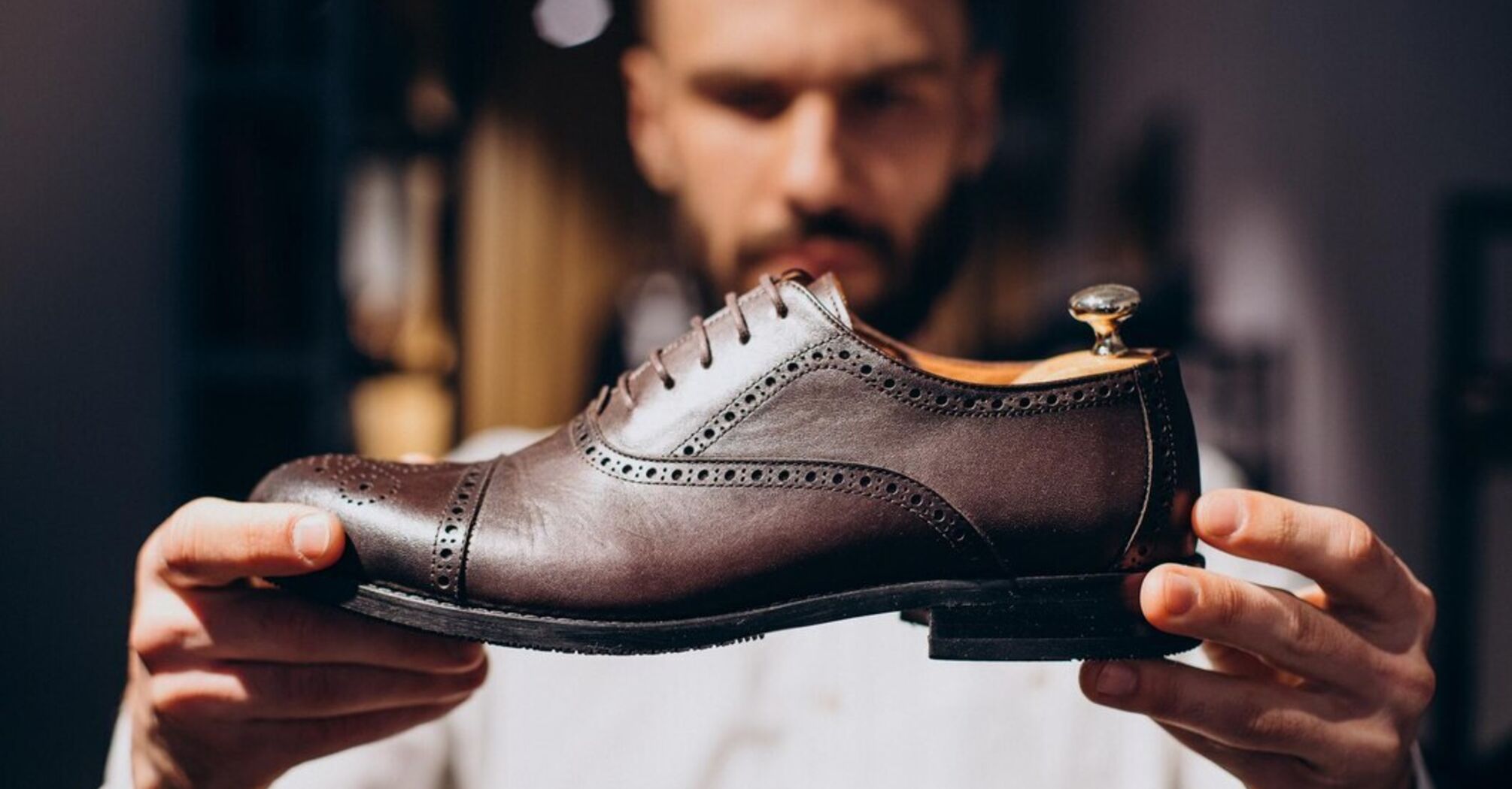 How to properly care for leather shoes: Useful tips