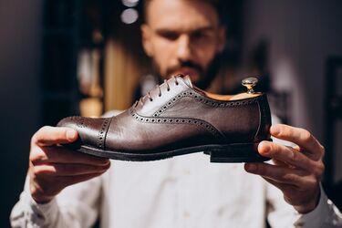 How to properly care for leather shoes: Useful tips