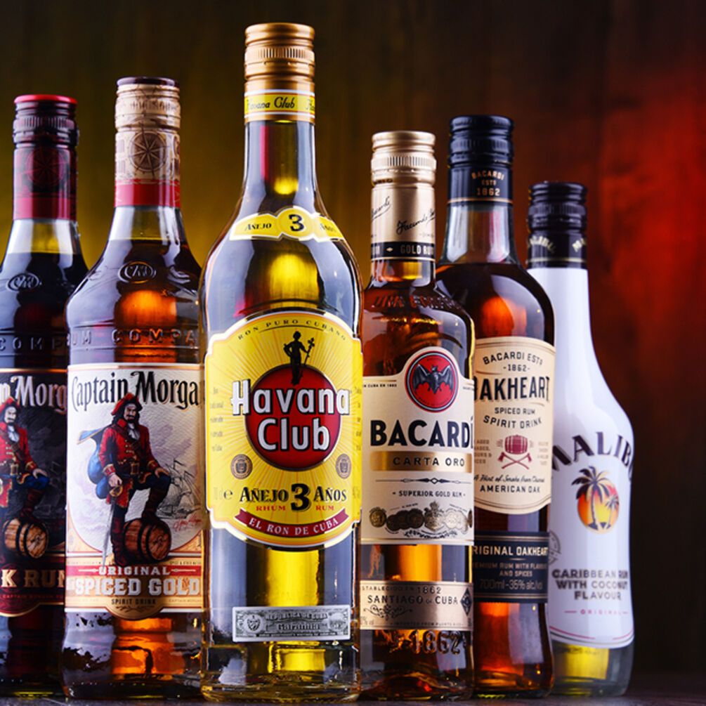 Getting acquainted with rum: the best varieties of the 'pirate' beverage