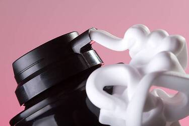 Як звичайна піна для гоління може допомогти у побуті: 3 цікавих лайфхаки