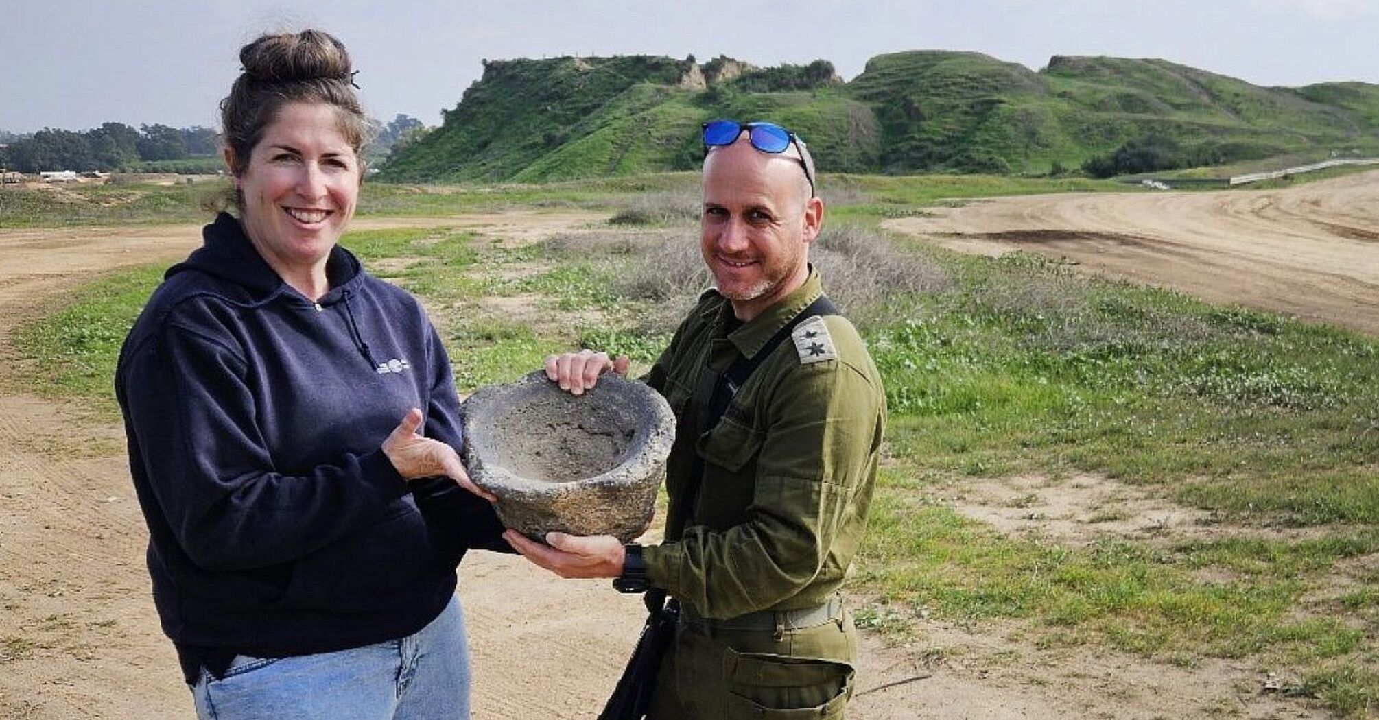 Israeli soldiers accidentally stumble upon a valuable artifact while patrolling the Gaza Strip (photo)