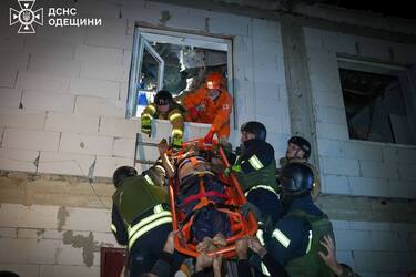 росія вдарила по Одещині балістикою: загинули чотири людини, серед яких дитина (фото)