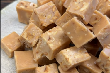 Карамельні цукерки з горіхами: цей рецепт стане вашим найулюбленішим