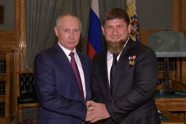 Путин в сложной ситуации, ждет удобного момента, чтобы доказать, кто в доме хозяин