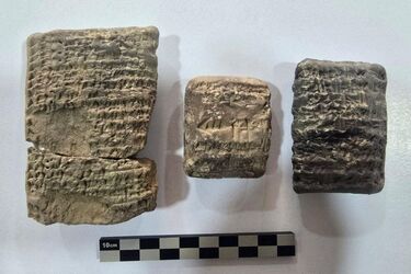 Archaeologists find unique artifacts of ancient Babylon in Iran