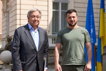 Зеленский отказал генсеку ООН в визите в Украину из-за его участия в саммите БРИКС
