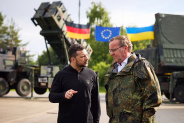 Німецький гамбіт: як криза в Берліні позначиться на допомозі Україні?