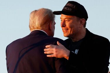 Илон Маск на политическом ринге: угрожают ли его амбиции позициям Трампа?