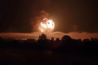 У російському Брянську дрони влучили по ракетному арсеналу: була полежала з детонацією (фото, відео)