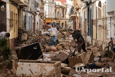 В Іспанії вирує масштабна повінь: понад дві сотні загиблих, оголошено режим надзвичайної ситуації (фото, відео)