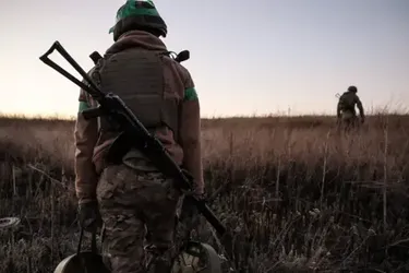 Силы обороны уничтожили колонну вражеской бронетехники на Времевском направлении