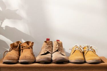 How to effectively clean suede shoes: 3 useful tips