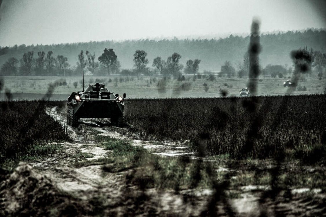 8 танков, 5 БТР, 51 блиндаж с оккупантами: Клименко показал видео работы бойцов Нацгвардии на фронте