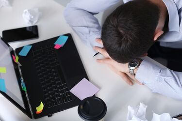 Сидяча робота викликає проблеми із серцем та підвищує ризик смерті