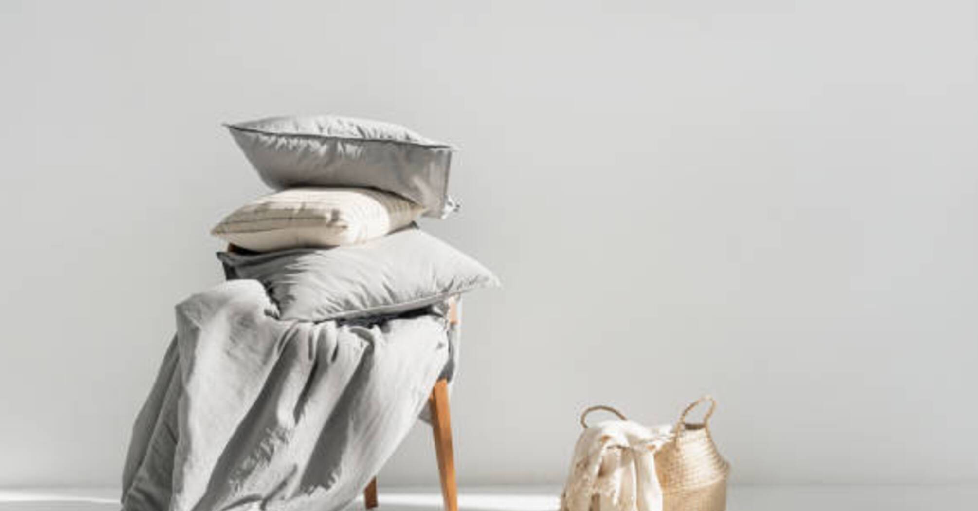 Идеальны для всех времен года: что стоит знать при покупке льняного одеяла