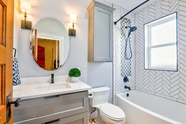 Life hacks for whitening tile joints