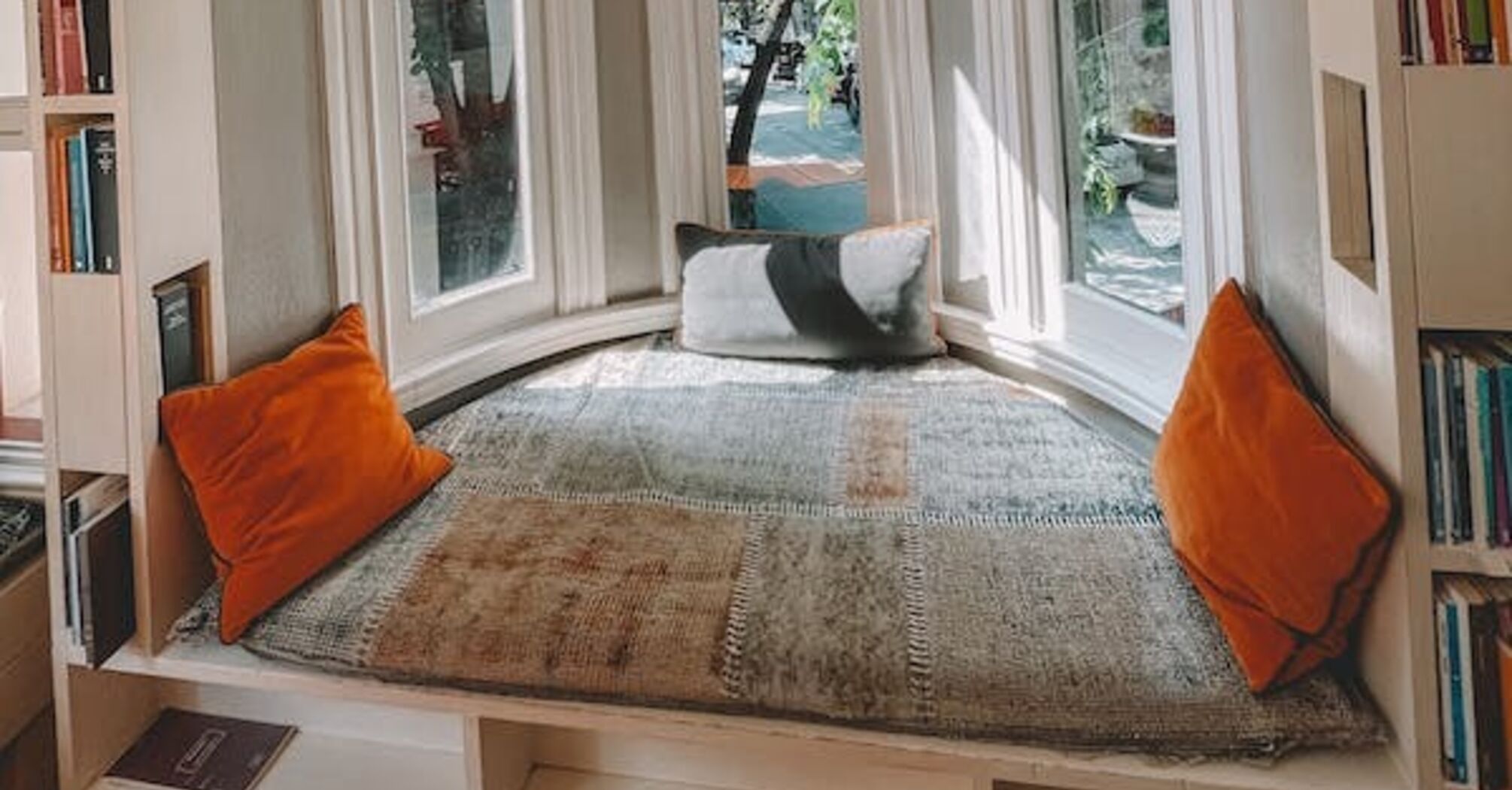 Три проблеми, які забирають вашу енергію у домі: прикмети та забобони