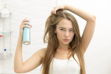 How hairspray can help in everyday life: 3 useful life hacks