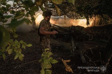 Президентская бригада показала, как бьет врага возле Авдеевки: мощные фото