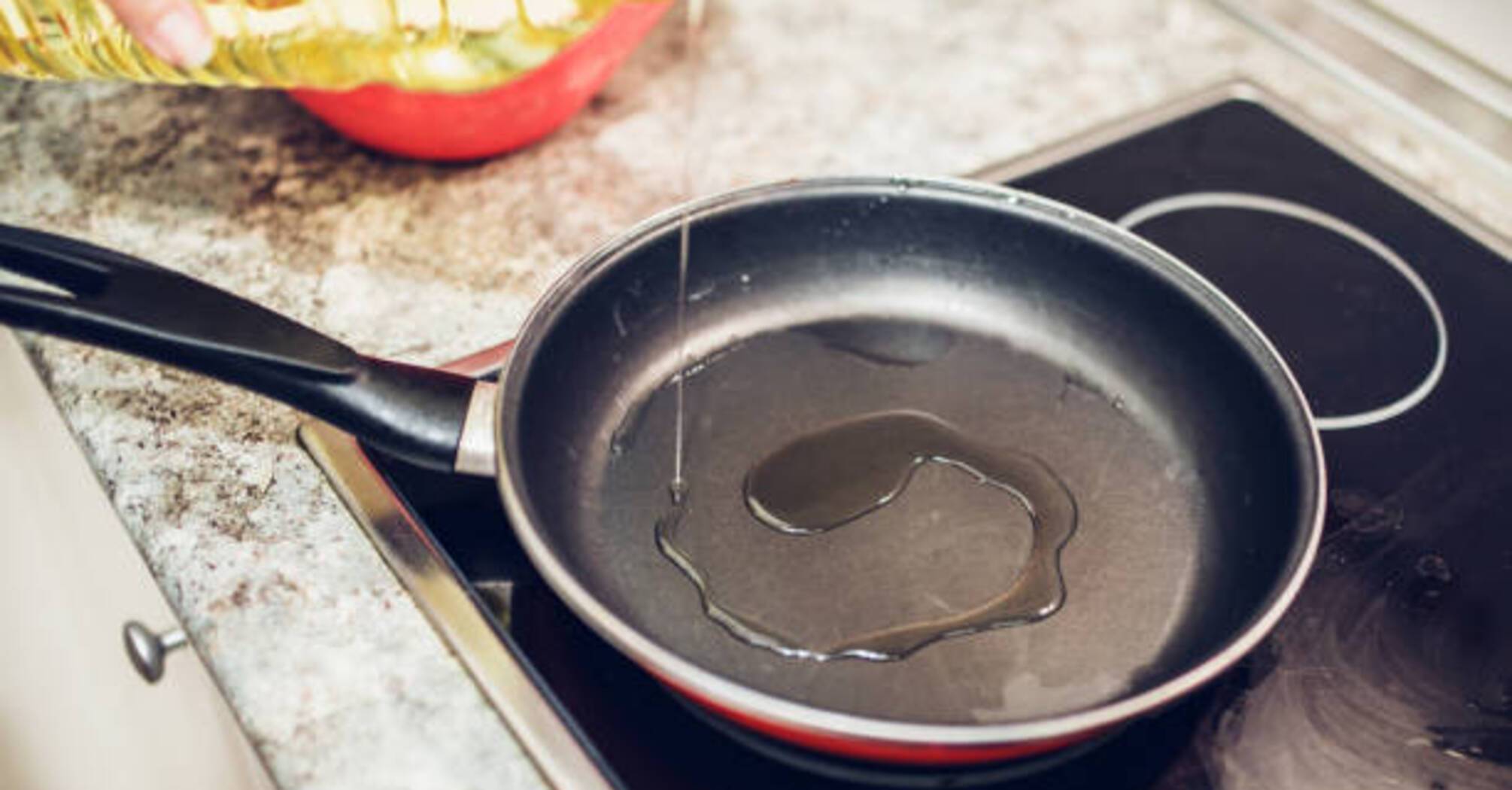 How to prevent food from sticking to the pan: practical tips