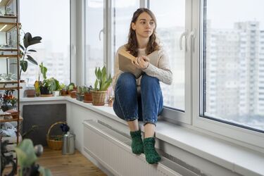 Ефективні способи підтримки чистоти білих підвіконь