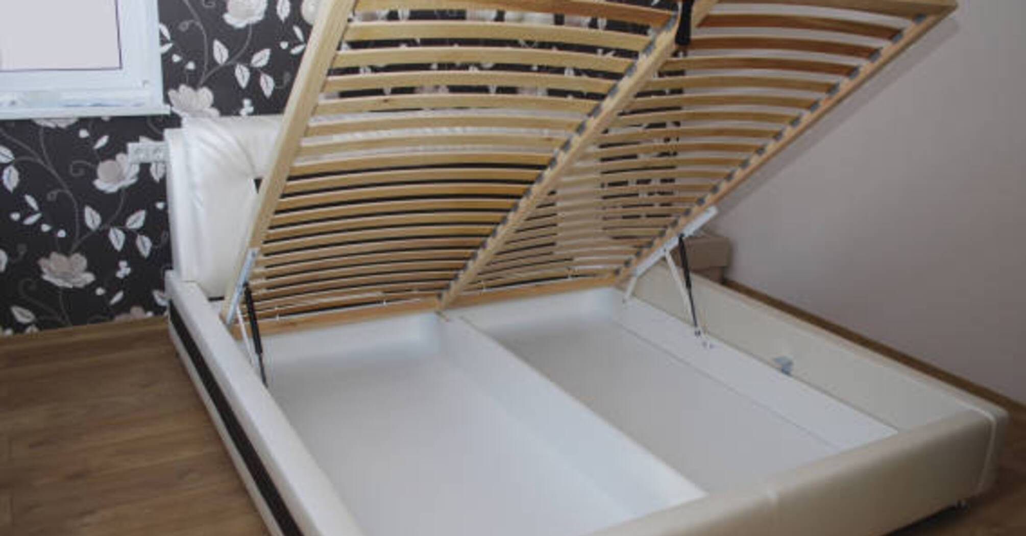 Should you buy a bed with a lift mechanism: it's not just about saving space