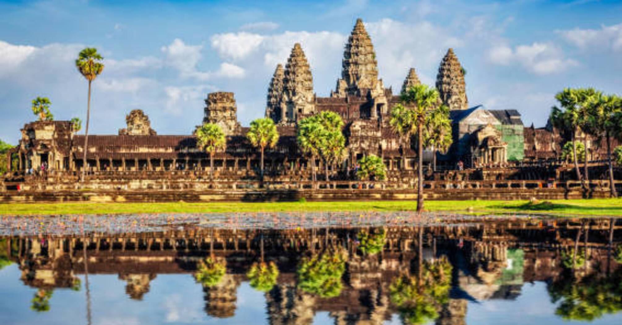 Чи варто переїжджати до Камбоджі: переваги та недоліки життя в країні