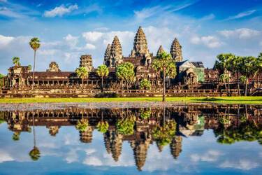 Is it worth moving to Cambodia: advantages and disadvantages of living in the country