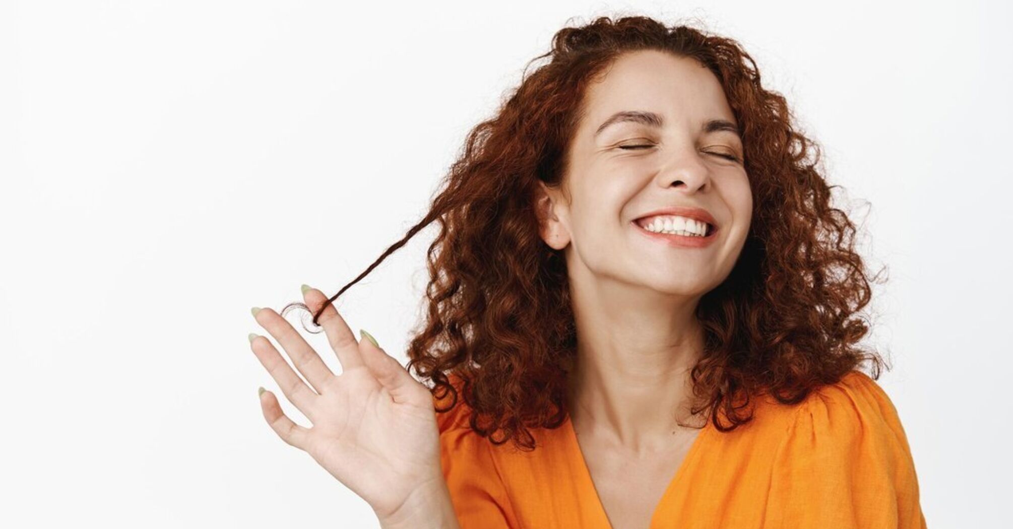Преимущества и недостатки биозавивки волос: Что нужно знать об этой процедуре