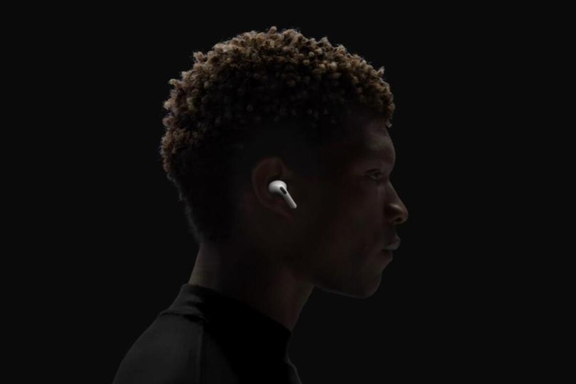 AirPods Pro получат режим слухового аппарата в iOS 18: что известно о функции