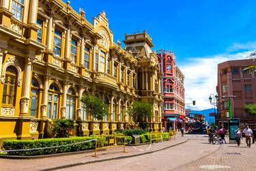 Life in Costa Rica: is it worth moving to the country