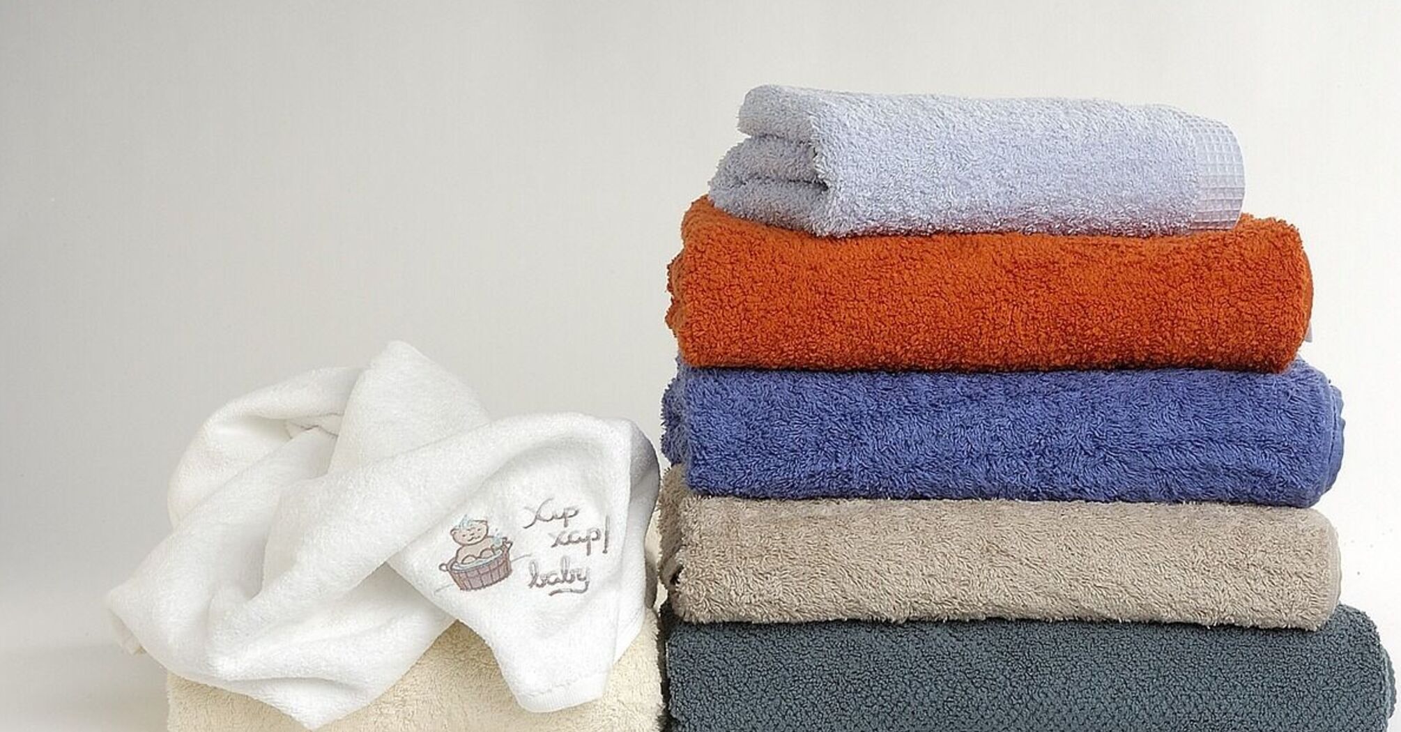 Forget about hard towels: a life hack to make them fluffy again