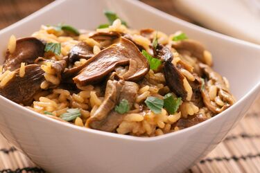 The taste of haute cuisine at home: a recipe for risotto with mushrooms