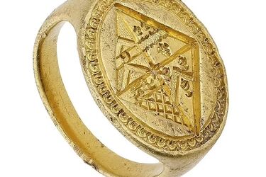 Extraordinary rare 17th century ring found in England (photo)