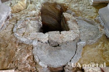 У Німеччині археологи розкопали хрещальну купіль X століття