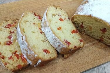 Смачно, просто та дешево: як спекти ідеальний кекс без молока і яєць