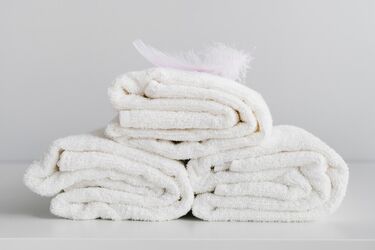 Secrets of freshness: how to get rid of unpleasant odors on towels once and for all