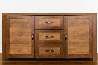 How to remove a stain from lacquered wooden furniture: Five useful tips