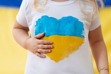 Как правильно сказать 'с прошедшим': украинские соответствия