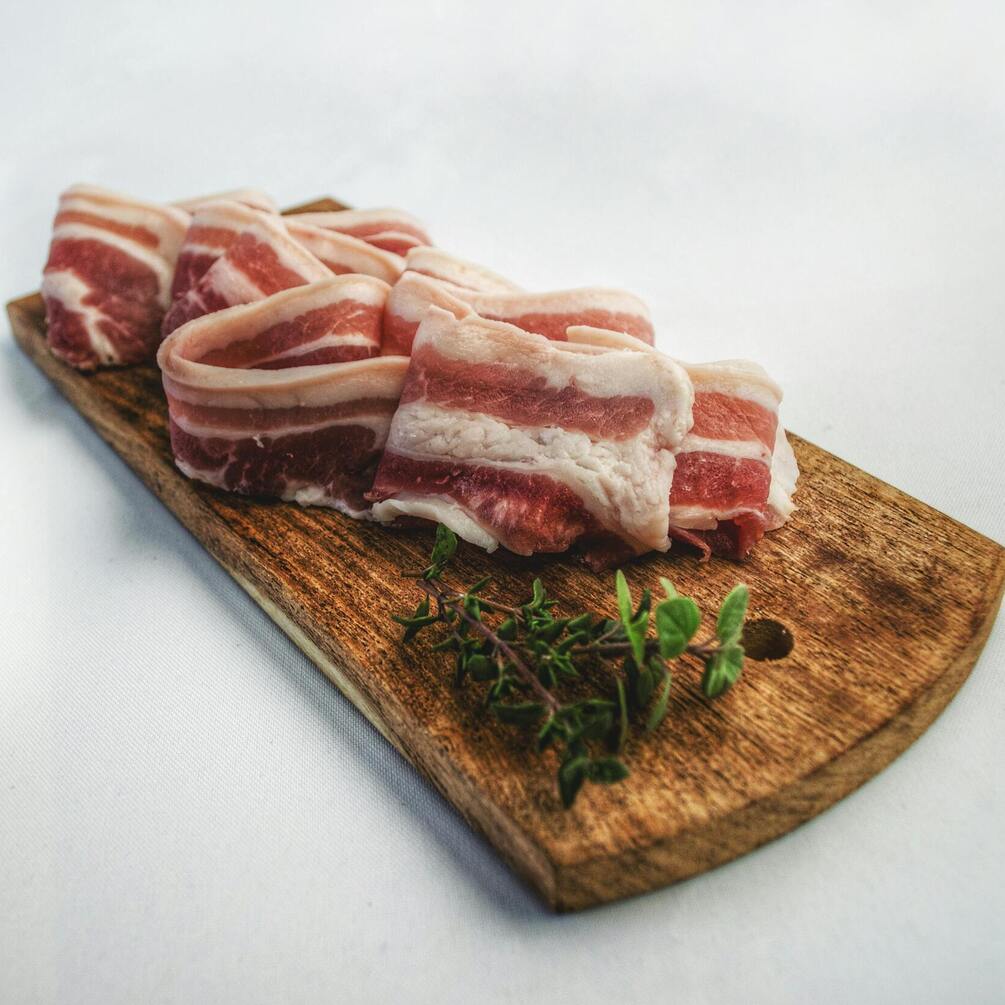 Як обрати якісну та свіжу свинину: основні поради та рекомендації