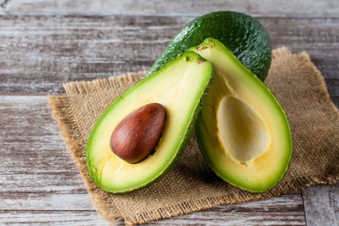 Допомагає при дієті: вчені дослідили що буде, якщо вживати авокадо щодня