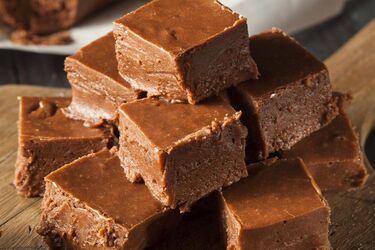 Дети будут в восторге: рецепт домашней шоколадной нуги