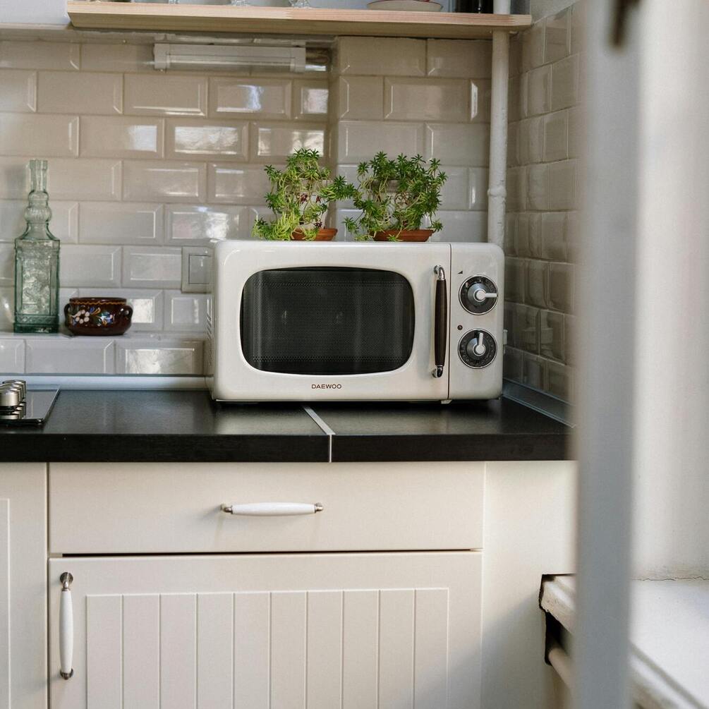 How to use the microwave oven more efficiently: useful tips