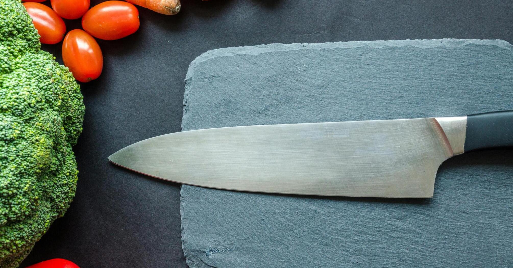 Ножі з порошкової сталі: переваги та недоліки, які варто врахувати перед покупкою 