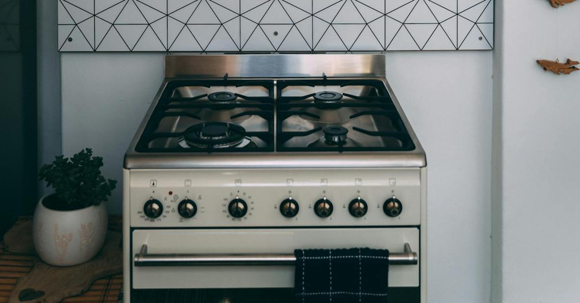 Clean stove grates quickly and easily: 30 minutes of your time is all it takes