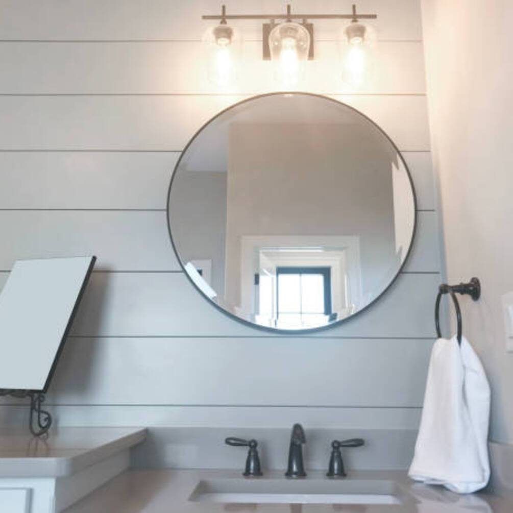 How to prevent bathroom mirrors from fogging: three useful life hacks