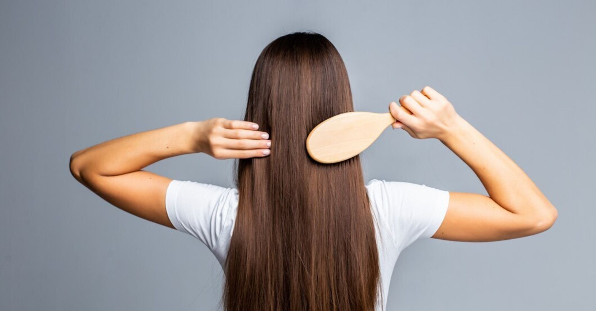 Як швидко і легко почистити гребінець для волосся: прості способи