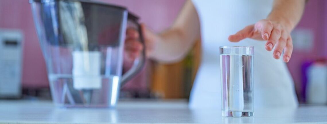 Похудеешь, выпивая стакан воды перед едой?